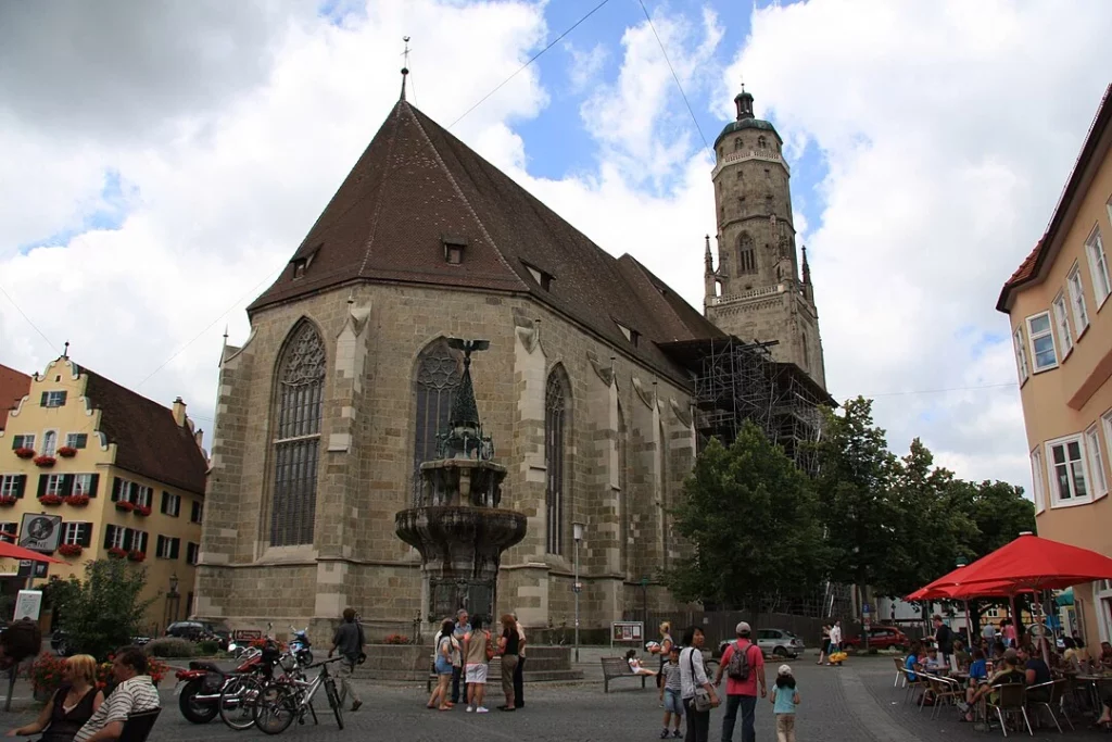 Erlebe den Zauber des Daniel und den Blick ins Ries