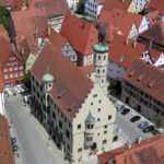 Entdecke das Nördlinger Rathaus und seine prächtige Renaissance-Architektur hautnah